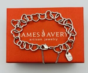 James Avery Sterling Silver Heart Shaped Link Charm Bracelet w Safety Chain 7"